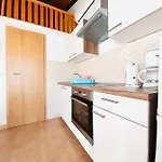 Appartamento In With Sea View, Balcony, Air Conditioning, Wifi 4325-2 *