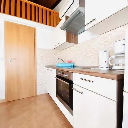 Apartman In With Sea View, Balcony, Air Conditioning, Wifi 4325-2 *