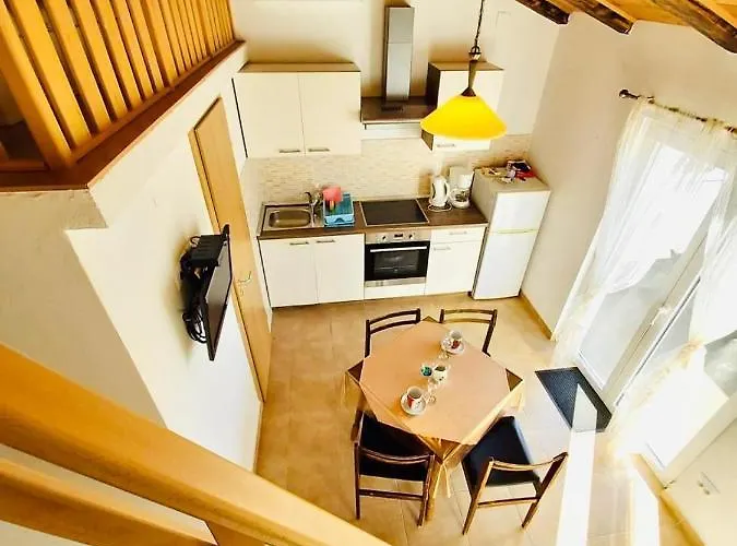 In With Sea View, Balcony, Air Conditioning, Wifi 4325-2 Appartement *