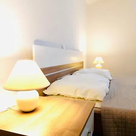 In With Sea View, Balcony, Air Conditioning, Wifi 4325-2 Supetarska Draga