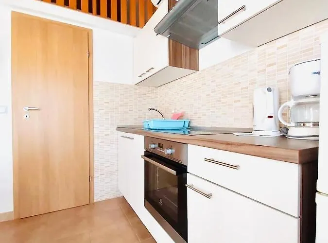 Apartman In With Sea View, Balcony, Air Conditioning, Wifi 4325-2 *