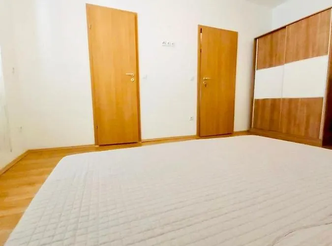 In With Sea View, Balcony, Air Conditioning, Wifi 4325-2 Lejlighed *