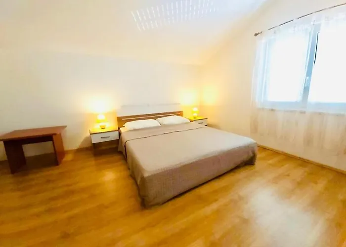 Apartman In With Sea View, Balcony, Air Conditioning, Wifi 4325-2 *